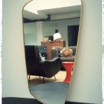 Miroir dans une forme originale